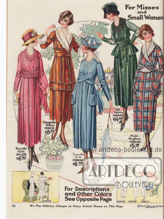 Tages- und Sommerkleider unterschiedlicher Preiskategorien für junge Frauen und Damen, die kleine Konfektionsgrößen benötigen. Die Kleider sind aus Trouville Stoff (leinenähnlicher Stoff aus Baumwolle), farblich changierendem Taft, Seiden-Taft und grobkariertem Gingham.
Die Ausschnitte der Kleider sind mit Stickereien oder weißen Kragen-Garnituren mit Bogenabschluss aus Organdy oder Pikee ausgestattet. Weiße Zierknöpfe und Gürtelbänder, deren Enden wie Schärpen seitlich fallen, sind modische Details.