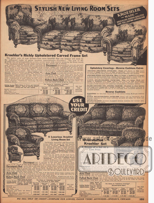 Die Doppelseite mit Sofagarnituren der Marke Kroehler umfassen Sessel teils mit Schemeln und dreisitzige Sofas (sog. „Davenport Sofas“). Die Sofas sind mit abnehmbaren Sitzkissen versehen, in denen Sprungfedern mit dicken Polsterungen guten Sitzkomfort gewährleisten. Die Polster sind mit ornamentalem zwei- und mehrfarbigem Jacquard-, Velours-, Baumwoll- oder feinster Angorawolle bezogen. Die Farben beinhalten Tan (blasses Braun), Taupe (dunkles Grau auch mit Braunstich), Chestnut (Dunkelbraun), Blau, Rosa, Mulberry (Lila), Hennarot und Schwarz.