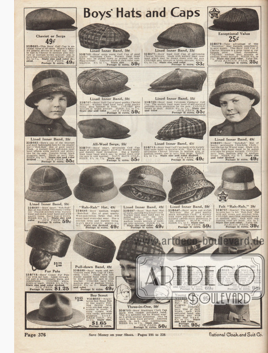 Golfmützen, Schiebermützen, elegante Hüte mit Ripsbändern und Fellmützen für Jungen.
Die Schiebermützen und Golfmützen sind aus unifarbenen, gestreifen oder karierten Wollgeben wie Woll-Serge, Woll-Cheviot und anderen Wollmischstoffen sowie Samt-Kord.
Die Pelz- und Fellmützen sind aus Plüsch, Chinchilla, Astrachan sowie Kaninchenfell.
Die anderen Hüte sind aus Samtkord, Woll-Baumwoll-Serge, Mackinaw Gewebe (Wolle) und Filz. Unter den Hüten für Jungen befinden sich auch ein breitkrempiger Boy Scout Hut mit Kinnband, ein Telescope (Herrenhut) sowie ein Fedora.