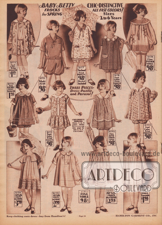 Kleidchen mit Pumphöschen (engl. „bloomer dresses“) für 2 bis 6-jährige Mädchen. Oben links und unten rechts finden sich auch zwei Ensembles für kleine Mädchen.
Die Kleidchen sind aus waschbarer Rohseide, Khaki-Jeansstoff, französischem Schleierstoff (Voile), Seide, Seiden Crêpe de Chine oder Pikee hergestellt. Viele Stoffe sind farbig bedruckt oder sind mit Stickereien versehen. Die feineren Sommermodelle sind mit zierlichen Rüschen garniert.