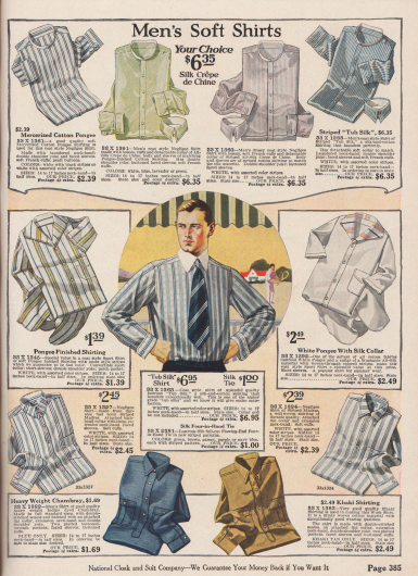 „Weiche Herrenhemden – Ihre Wahl für 6,35 Dollar“ (engl. „Men’s Soft Shirts – Your Choice $6.35“).
Anzughemden (oben) aus Seiden-Crêpe de Chine und merzerisiertem Baumwoll-Pongee (Japanseide), Sporthemden (Mitte links und rechts) mit angeschnittenen, breiten Kragen aus Pongee und Madras sowie Arbeitshemden (unten) aus Chambray und Khakigewebe für junge Männer und Herren. Die Hemden sind in einfarbigen Ausführungen oder gestreift bestellbar.
Für die oberen Anzughemden müssen passende Kragen separat bestellt werden (siehe S. 388).